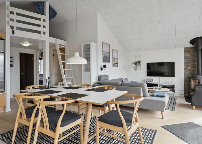 Pet Friendly Home In Hvide Sande With Sauna