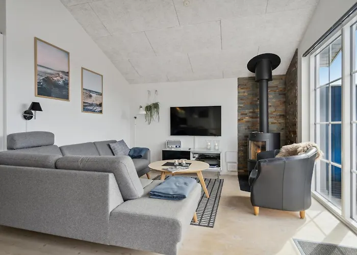 Pet Friendly Home In Hvide Sande With Sauna